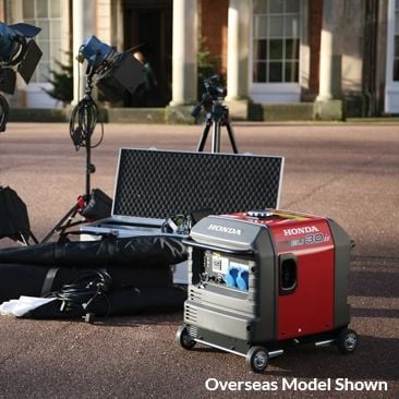 HONDA EU30 IS1 GW1 (Marşlı, Tekerlekli) Benzinli İNVERTÖRLÜ JENERATÖR / 3 kVA / Monofaze