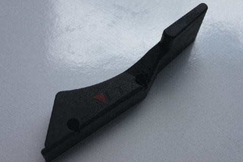 ITL-YAN KAPAK TALAŞ LASTİĞİ STI. 066